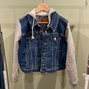 Levi’s denim jacket